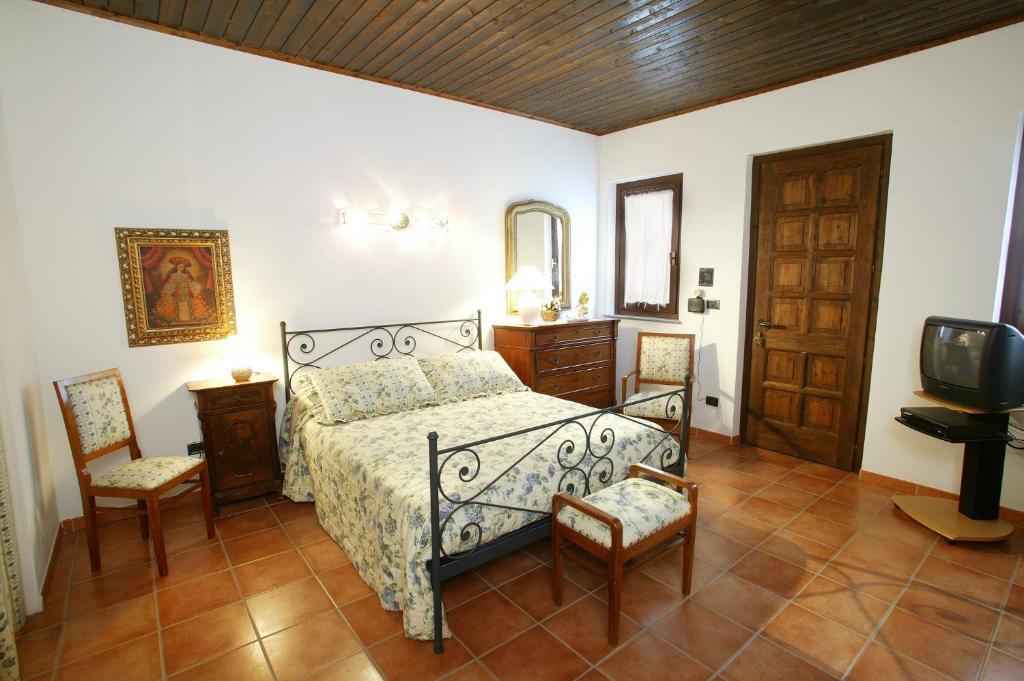 La Maragliana Lejlighedshotel Castel Rocchero Værelse billede