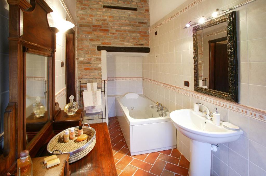 La Maragliana Lejlighedshotel Castel Rocchero Værelse billede