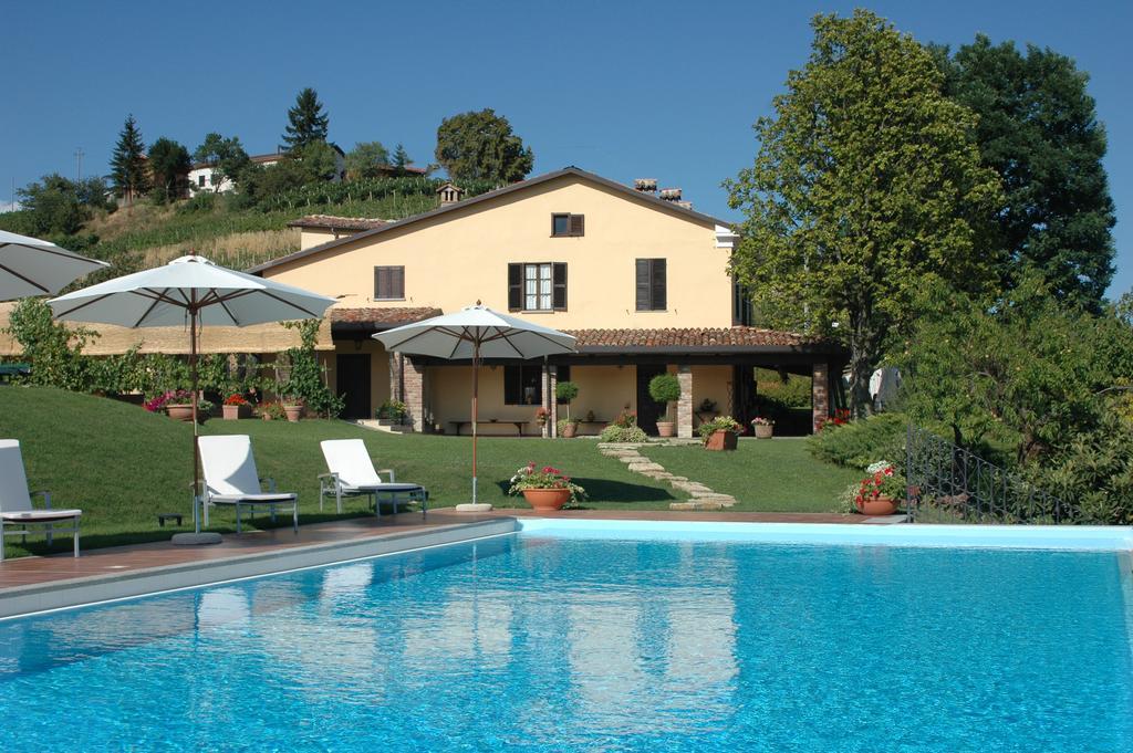 La Maragliana Lejlighedshotel Castel Rocchero Eksteriør billede