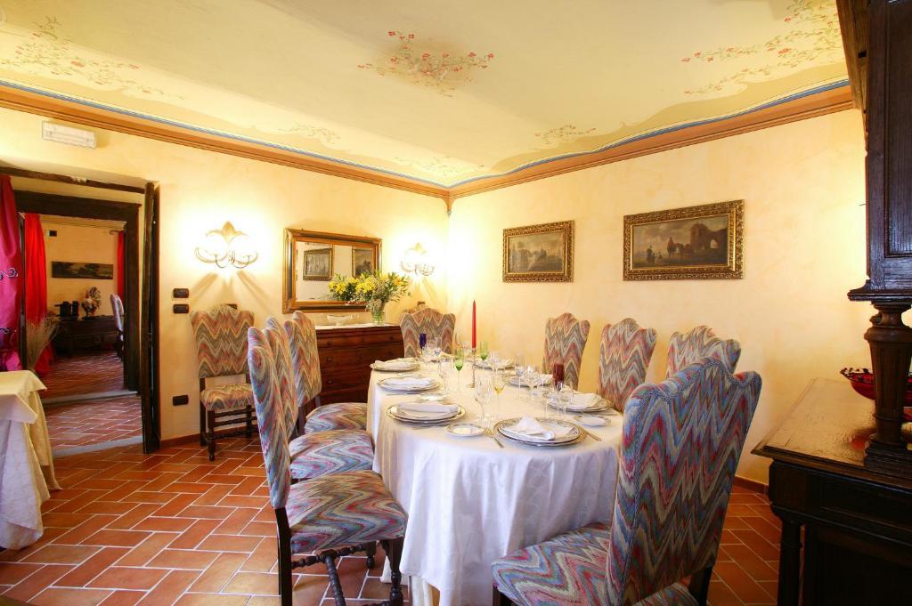 La Maragliana Lejlighedshotel Castel Rocchero Eksteriør billede